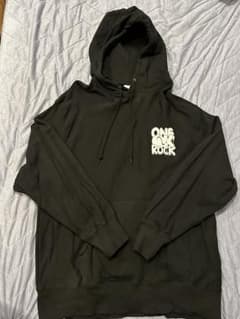 ONE OK ROCK 2024 WORLD TOUR パーカー 黒 XLサイズ - メルカリ