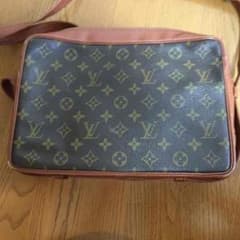 ルイヴィトン ショルダーバッグのサムネイル