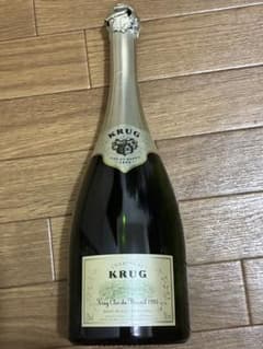 【真正品】KRUG クロ・デュ・メニル 1995 空瓶 / 名店の至宝 真正品】KRUG クロ・デュ・メニル 1995 空瓶 / 名店の至宝 - メルカリ