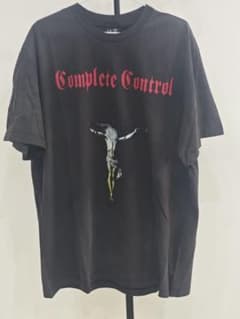 新品未使用フードを被った神モチーフ ウォッシュ加工Tシャツ サイズS 