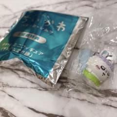 ちいかわ 映画 めじるしアクセサリー モモンガのサムネイル