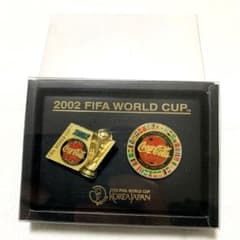 2002年FIFAワールドカップコカ・コーラ記念ピンバッジセット - メルカリ