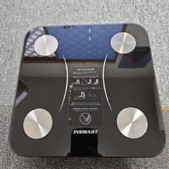 INSMART 体脂肪計・体組成計 黒色ガラスのサムネイル