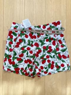 チェリー　柄　さくらんぼ　柄　ショートパンツのサムネイル