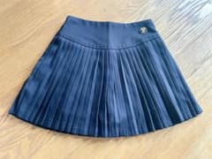 黒 プリーツスカートのサムネイル