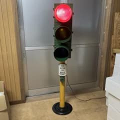 信号機（アメリカ） 本物縦型 3灯式 【アメリカン雑貨】 m60898650596_1.jpg?1763093022