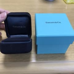 ティファニー リングケースのサムネイル