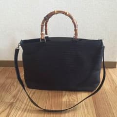 10/8まで出品★カワイイ★GUCCIのバンブー2Wayショルダーバッグです。のサムネイル