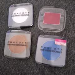CHACOTT パウダーアイシャドウ セットのサムネイル