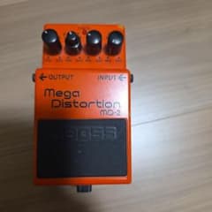 BOSS MD-2 Mega Distortion ギターエフェクターのサムネイル