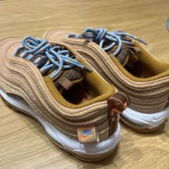 ナイキ　エアマックス97 テディベア　新品27cmのサムネイル