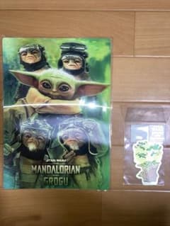 スターウォーズ　 マンダロリアン アンド グローグー　下敷き　ステッカーのサムネイル