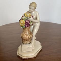 希少品！50s貴婦人の花瓶　陶器女性の置物　アメリカアンティークJapan輸出品 オールドジャパン アンティーク 陶器人形 置物 里帰り 貴婦人 花瓶