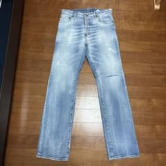 定価117700円　DSQUARED2 デニム　サイズ44のサムネイル
