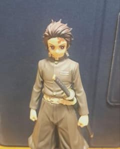 炭治郎 フィギュア 立ち姿 刀付きのサムネイル