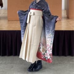 卒業式 袴のサムネイル