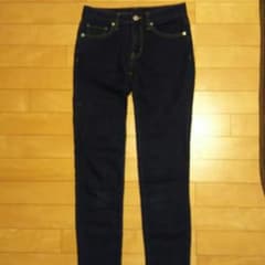 akn.S様専用⭐★GUスキニーパンツ⭐ウエスト61㎝ 。のサムネイル