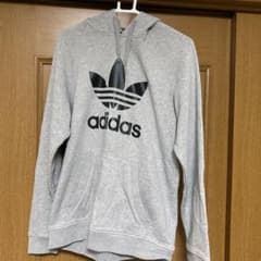 adidas アディダス パーカー　グレーのサムネイル