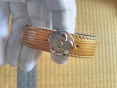 ルイヴィトン、女性用ピンクのブレスレットのサムネイル