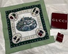 GUCCI グッチ　ヒグチユウコ　ハンカチ ミニスカーフ　日本限定　グリーン GUCCI グッチ ヒグチユウコ ハンカチ ミニスカーフ 日本限定 グリーン