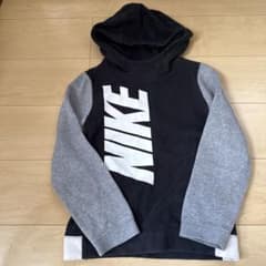 NIKE フード付きパーカー S 黒・グレーのサムネイル