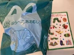 マクドナルド  ハッピーセット　はらぺこあおむしとりんごのジョウロ　シール付きのサムネイル