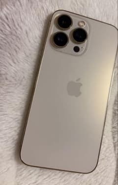 Apple iPhone 13 Proのサムネイル