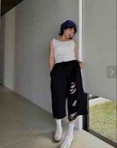 ELCHELE DISTRESSED HALF PANTS 36 ブラック ELCHELE DISTRESSED HALF PANTS 38 - メルカリ