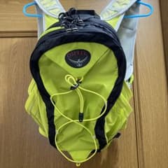 オスプレイ　軽量バックパック　きみどりのサムネイル