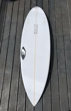 美品5'4シャープアイ ファイルフィフティー 希少サイズ 22L 美品5'4シャープアイ ファイルフィフティー 希少サイズ 22L - メルカリ