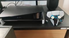 中古美品　プレイステーション5 ディスクドライブ版　箱なしのサムネイル