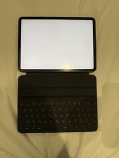 値下げ‼️iPad Pro 第一世代 Cellular キーボード、ペン付き - メルカリ