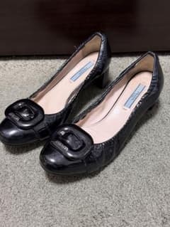 PRADA プラダ バックル パンプス 黒のサムネイル