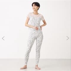 チャコット　ペイズリープリント　ヨガウェア　セットアップ　Mサイズ チャコット】ペイズリー柄 ヨガウェア 上下セット - メルカリ