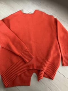 ２３区　ラムウールクルーネックニット⭐️のサムネイル