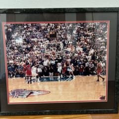 【連休限定】ジョーダン The Shot 1989 NBA ポスター 額入りのサムネイル