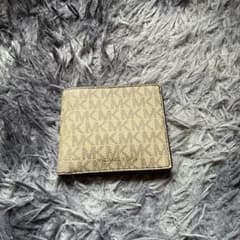 は*こ様 MICHAEL KORS マイケルコース パスポートケースのサムネイル