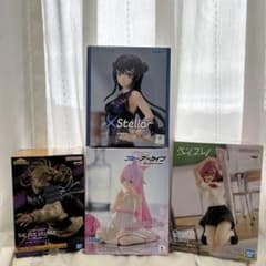 美少女フィギュア 桜島麻衣　トガヒミコ　ホシノ　天乃リリサのサムネイル