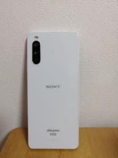 美品 SONY Xperia 10 III 白 docomo SO-52Bのサムネイル