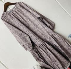 タグ付き新品☆ ティアードロングワンピース　長袖ワンピース　ゆったりワンピース