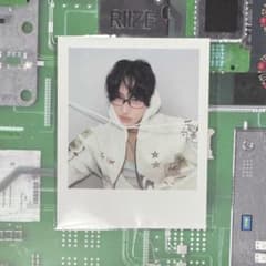 RIIZE 2026 シーグリ ウォンビン ポラロイド チェキ ランダム - メルカリ