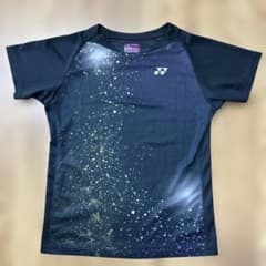 YONEX ヨネックス 半袖シャツ ブラック レディース　Sサイズのサムネイル
