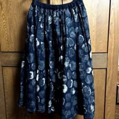 【極美品】PAL'LAS PALACE パラスパレス カットソー 藍染 花柄 Pal'las Palace パラスパレス 藍染 花柄スカート - メルカリ