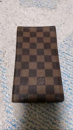 LOUIS VUITTONのサムネイル