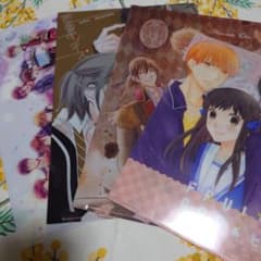 少女マンガ花とゆめ】 雑誌付録クリアファイル4点セット - メルカリ