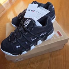 新品未使用》【FILA スニーカー】Aぇ! groupモデル 22.5㎝ - メルカリ