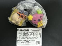 たまごっち みんなでバカンスフィギュア 2種セットのサムネイル