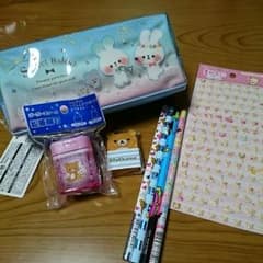 値下げ‼‼☆可愛い‼新品☆文房具セットのサムネイル