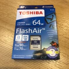 東芝 FlashAir 無線LAN搭載　　9日まで値下げ！のサムネイル
