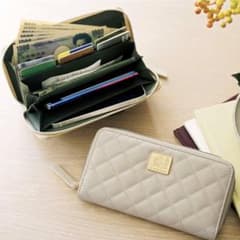 おしゃれ手帖11月号付録のサムネイル